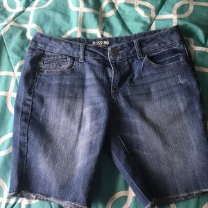 Denim cut off shorts